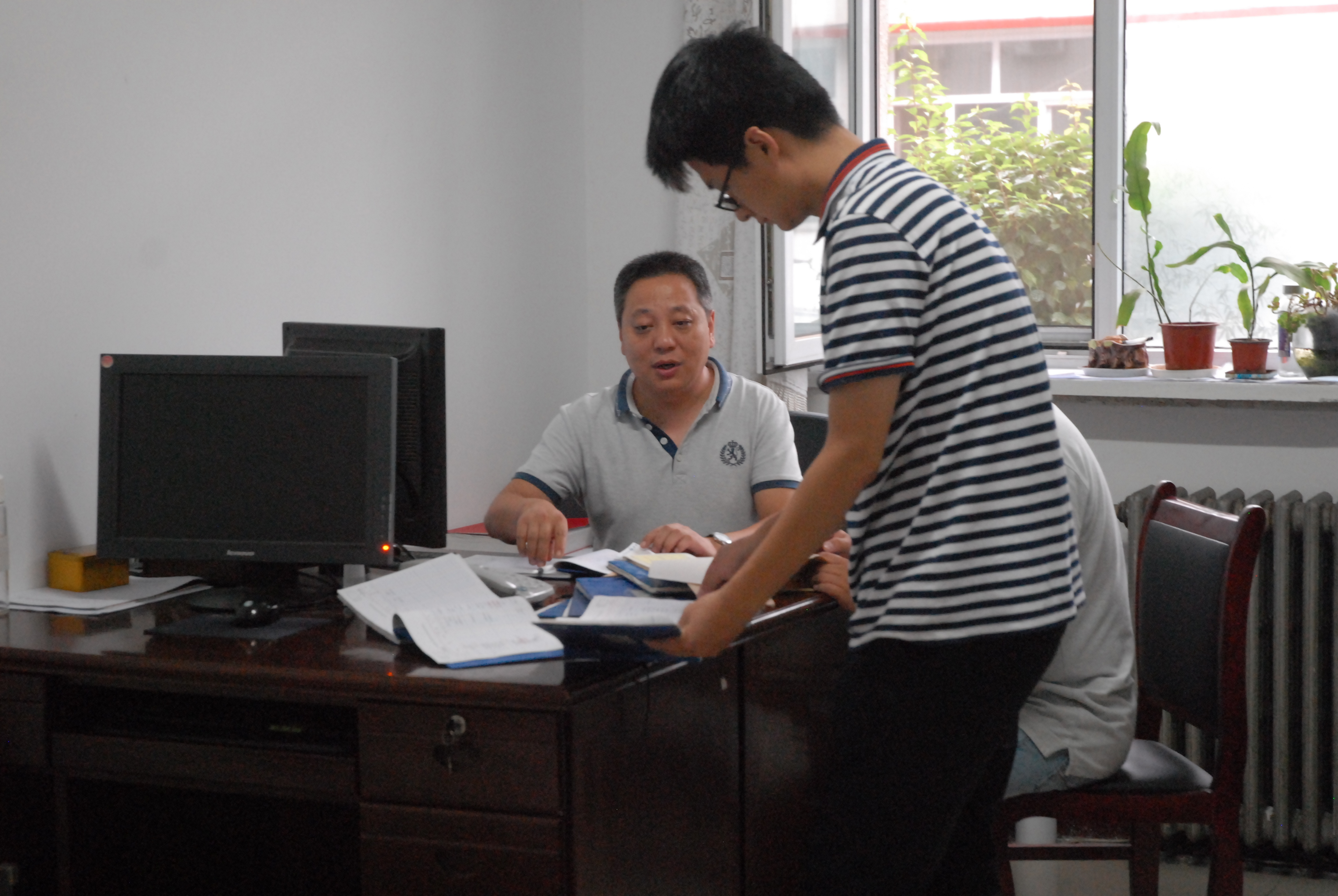 ������Ƿ���ɰ�ȷ�񣨶�ʮ�ˣ���Ϊ��ɰ�ж��������������������м�ί�ͼ������Ҹ����θ�־��