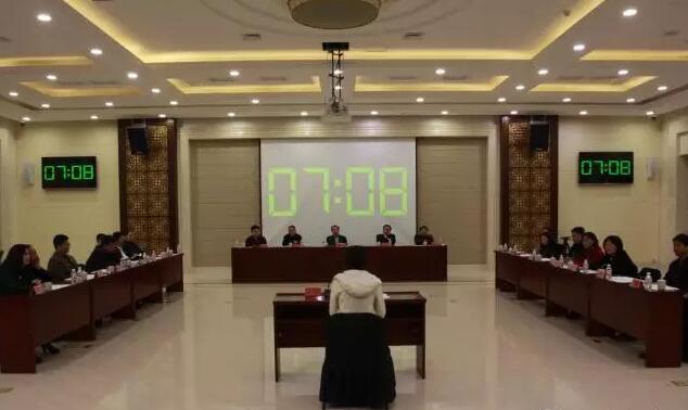  ����ͨ�������ű�ѡ���ķ�ʽ������ѡ��һ�����򸱿Ƽ��ɲ���ѡ